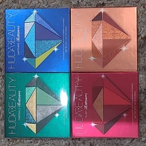 Huda Beauty Obsessions palette bundle